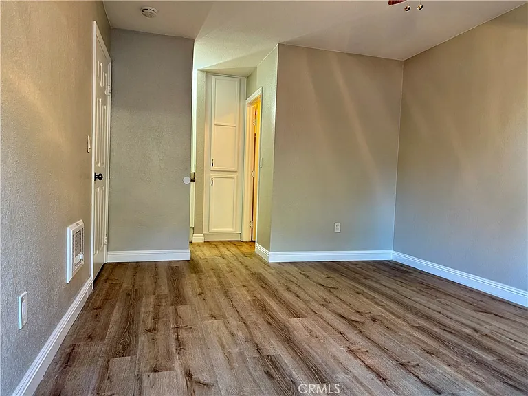432 Edgehill Ln #95 — Photo 15