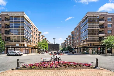 22 Avenue at Port Imperial, #428