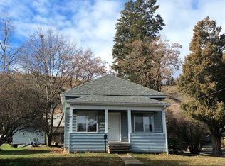 1712 Walnut St, La Grande, OR