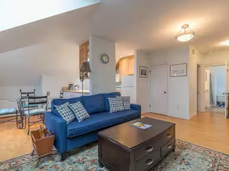 486 Cumberland Avenue — Photo 3
