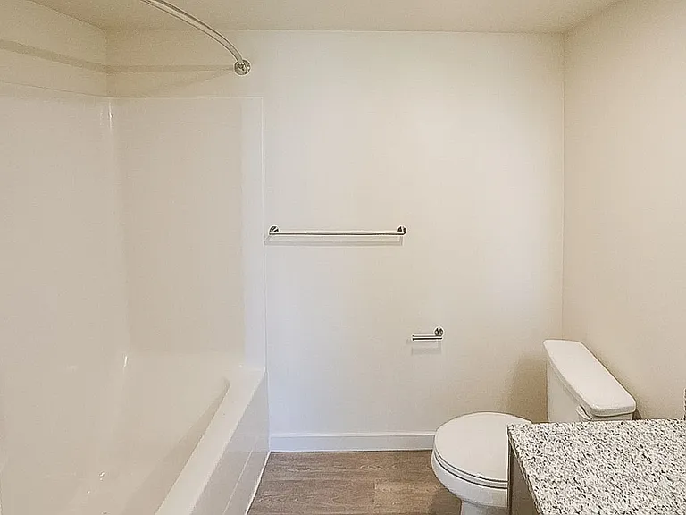 Redondo Heights I & II — Photo 10