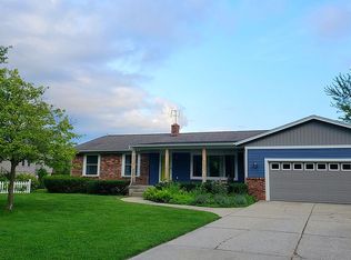 18036 Trudy Dr, Spring Lake, MI 49456