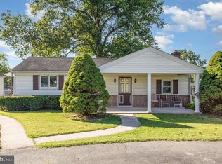 1636 E Canal Rd, Dover, PA 17315