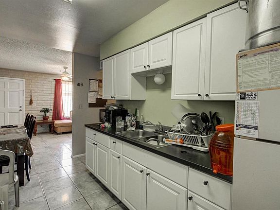 5th image of 644 S Mesa Dr