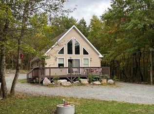 22 Hickory Run Ln, Jim Thorpe, PA 18229