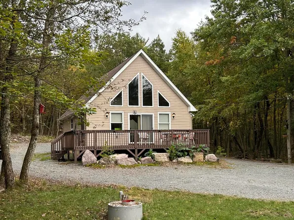 22 Hickory Run Ln, Jim Thorpe, PA 18229