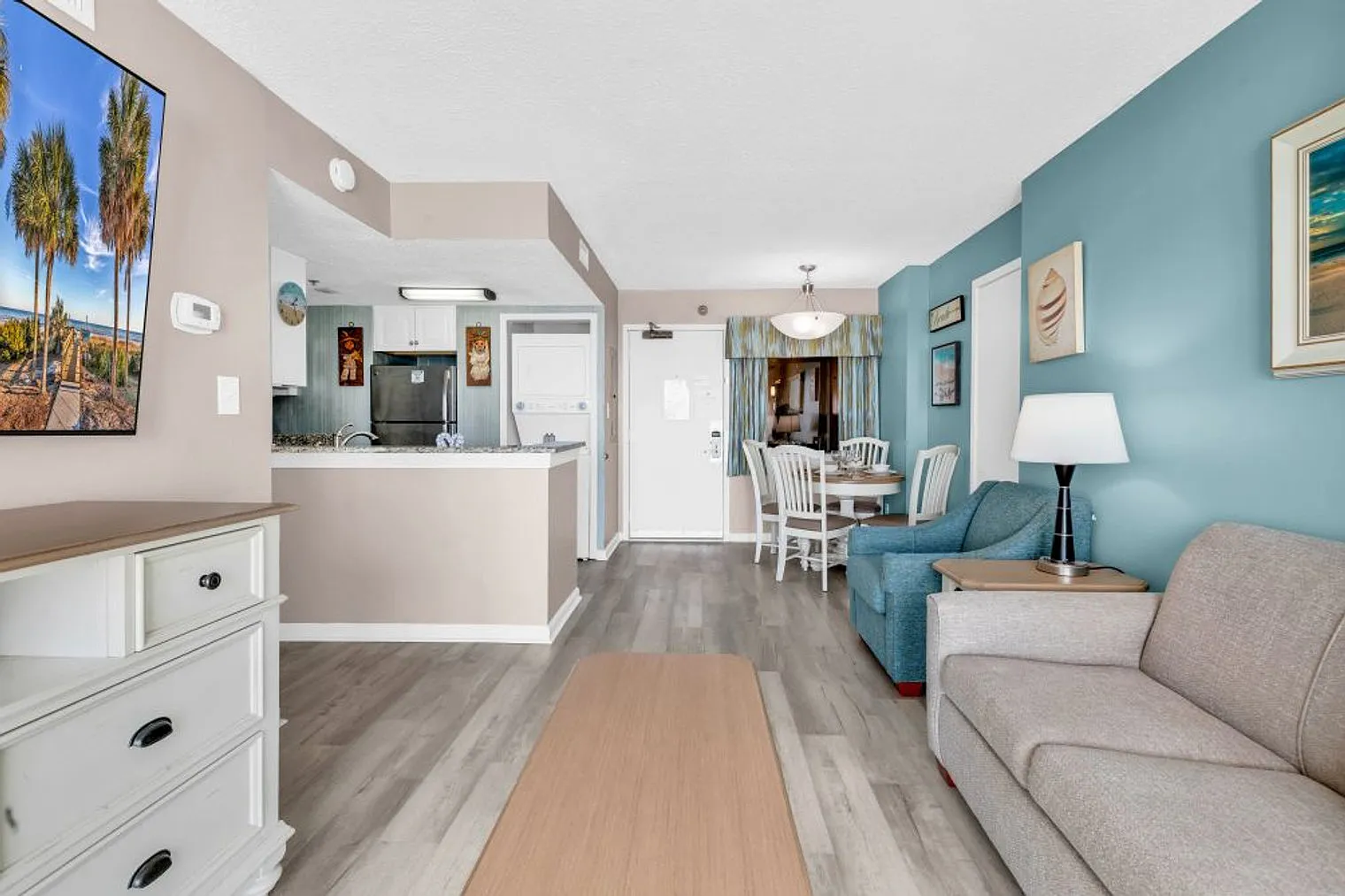 1 bed, 1.0 bath, 699 sqft, $2,924 — Photo 4