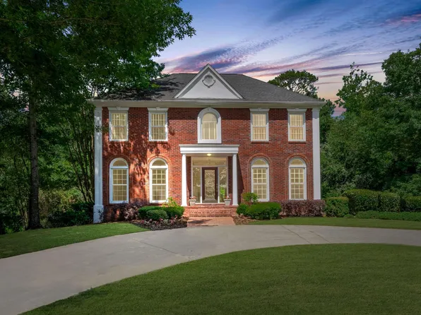 5239 Heatherhedge Cir, Birmingham, AL 35242