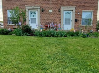 220 Parkview Dr, Plymouth, MI 48170
