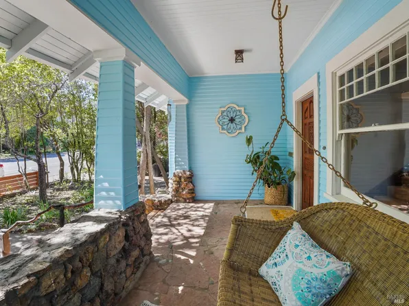 720 Grove Avenue, Ukiah, CA 95482