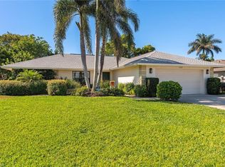 4616 CHIPPENDALE DR, NAPLES, FL 34112