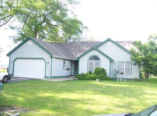 12306 Jacob Ave, Hebron, IL 60034