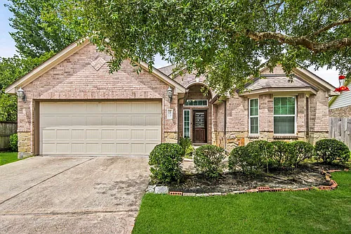 24142 Auburn Woods Ct Photo 1