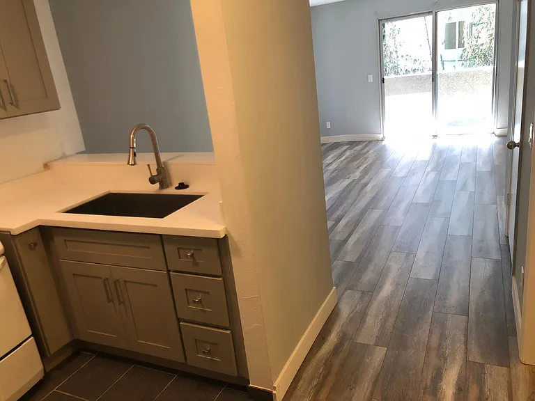 6732 Franklin Pl — Photo 5