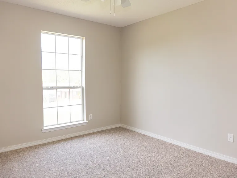 465 Jillian Dr — Photo 18