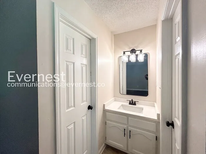 5780 Saranac Ave — Photo 17