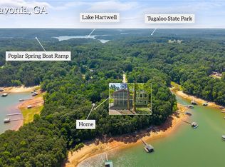 244 Lake View Ct, Lavonia, GA 30553