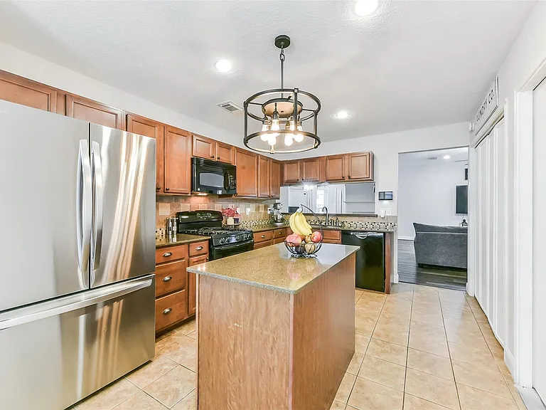 4010 Spring Branch Dr W — Photo 12