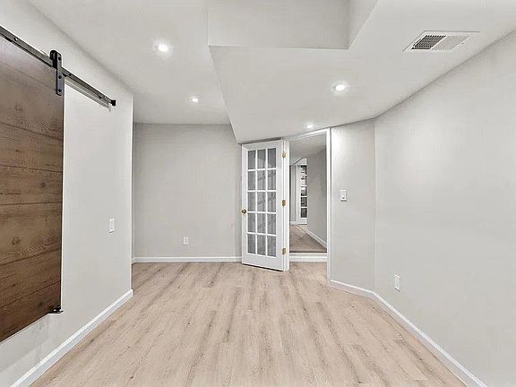 4th image of 1345 N Franklin St #1