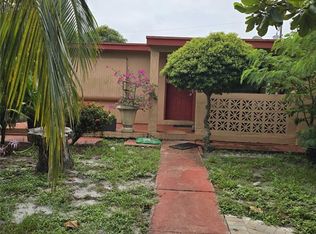 530 Wilkinson Rd, Lake Worth, FL 33462
