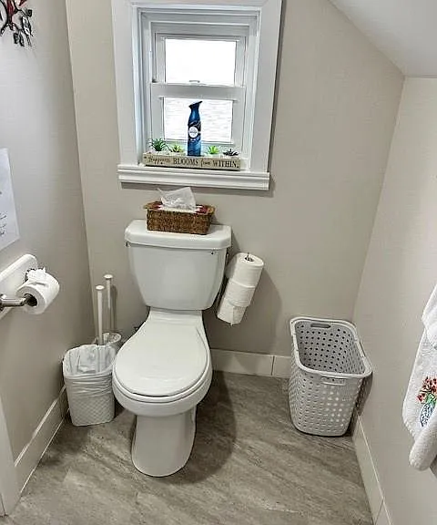 554 Notre Dame St #UPPER — Photo 3