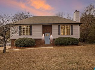 119 Dolphin Ct, Alabaster, AL 35007