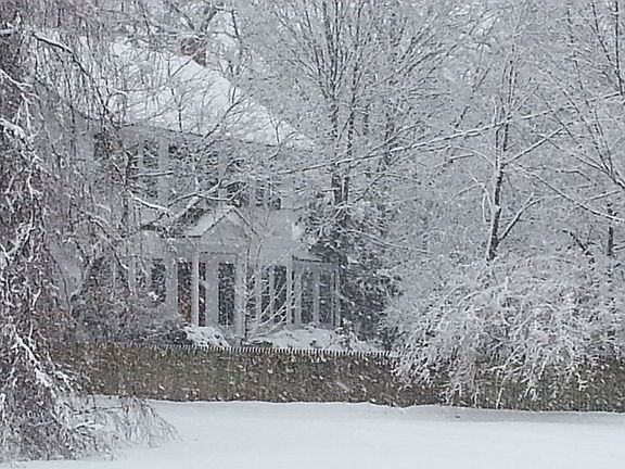 5th image of 53 S Fairview Ave
