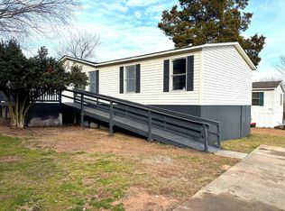 750 Six Flags Rd, Austell, GA 30168