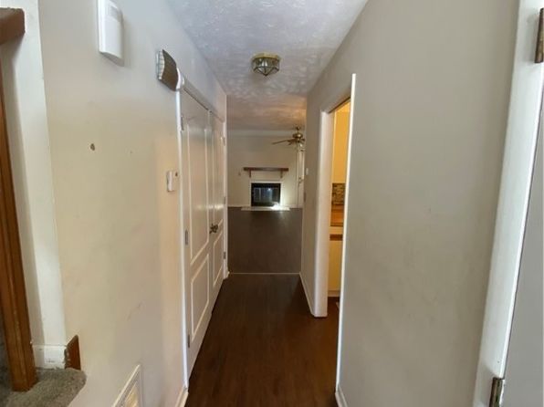 1248 N Forest Dr, Fayetteville, NC 28303