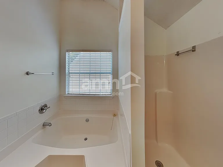 1864 Tulip Petal Rd — Photo 11