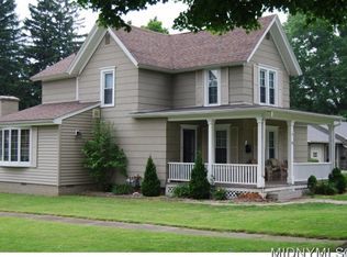 15 Castle St, Oneida, NY 13421