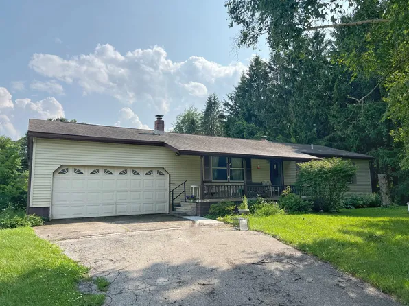 1451 W Brocker Rd, Metamora, MI 48455
