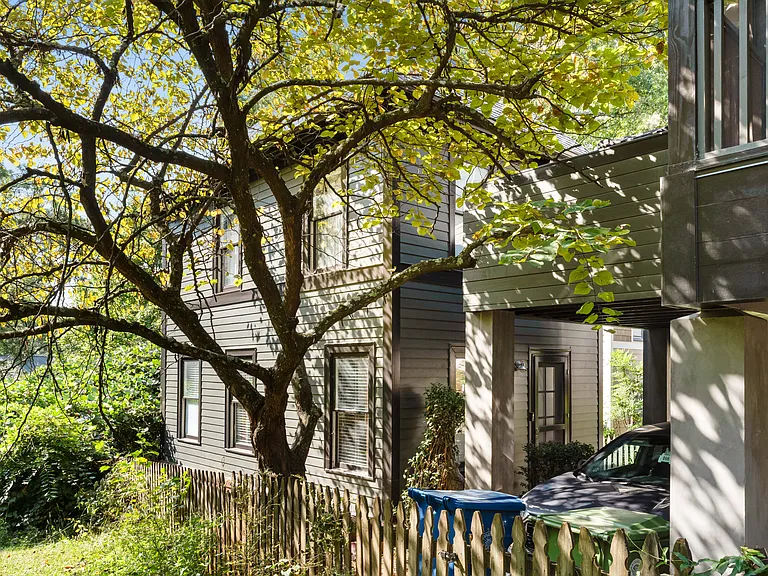 349 N Highland Ave NE #CARRIAGE HOUSE — Photo 40