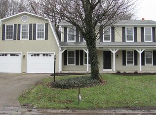 4902 Oak Creek Ct, Fort Wayne, IN