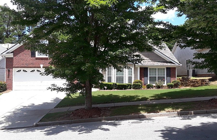 1st image of 292 Leatherwood Ct