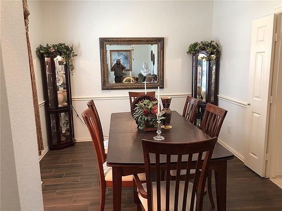 3rd image of 5205 Bellis Dr
