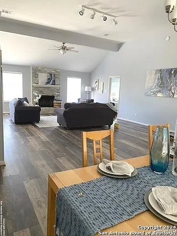 576 Gallagher Dr — Photo 5