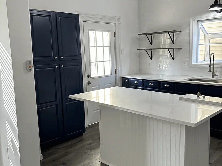 6205 Famous Ave — Photo 1