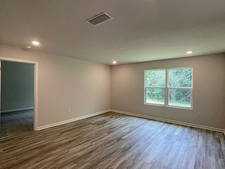 8661 Pathstone Blvd — Photo 32