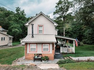 1795 Soap Hollow Rd, Johnstown, PA 15905