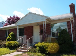 2558 E Simpson Ave, Salt Lake City, UT 84109