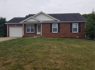 1916 Bridgewater Dr, Clarksville, TN 37042