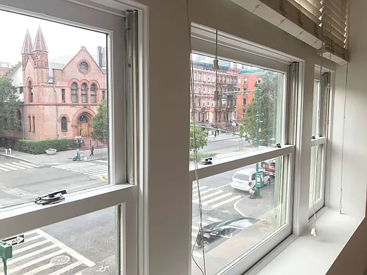 Rented by Zar LLC | media 25