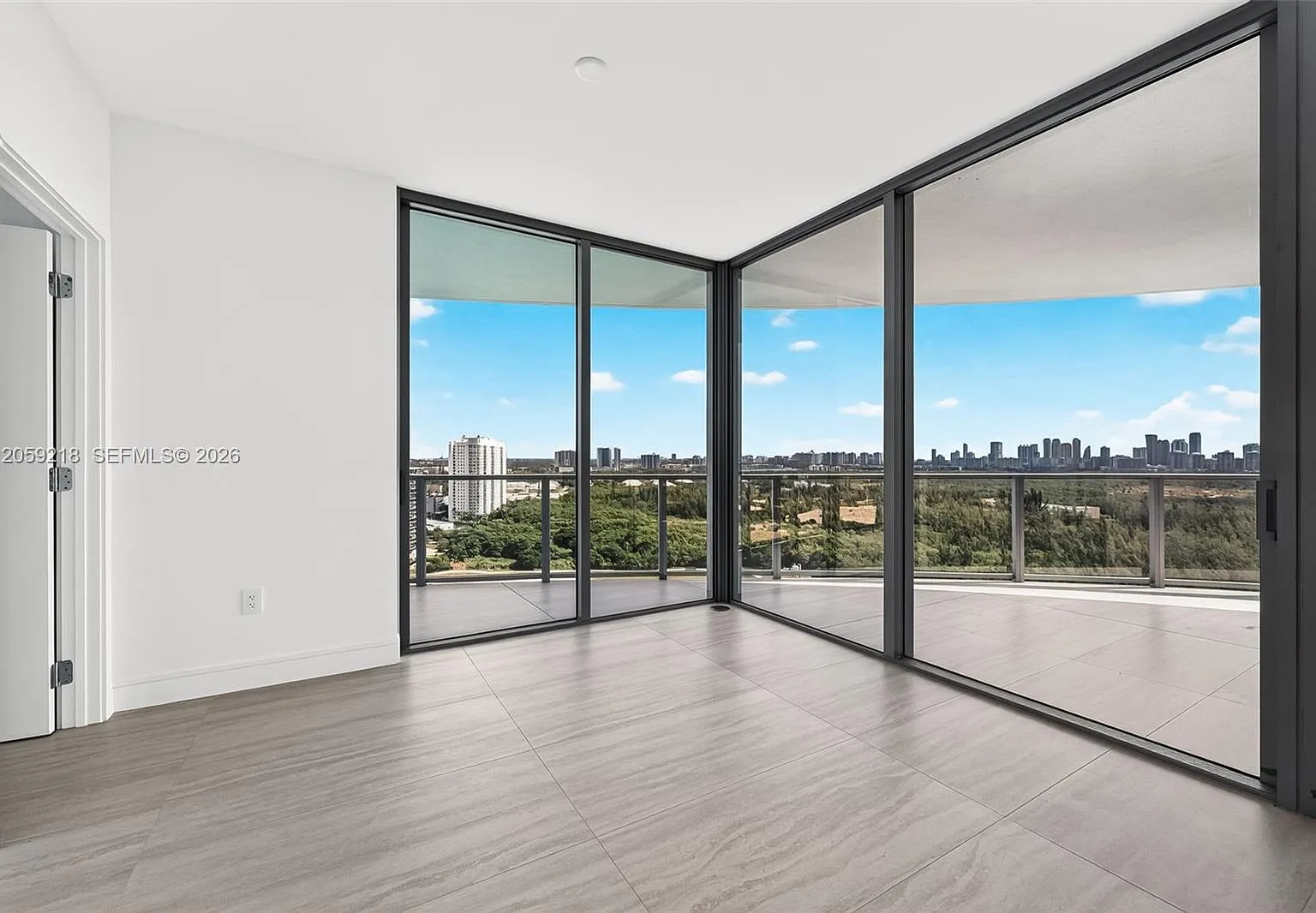 2 bed, 1571 sqft, $9,000 — Photo 4