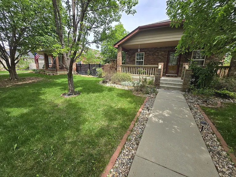 308 E Iowa Ave — Photo 1