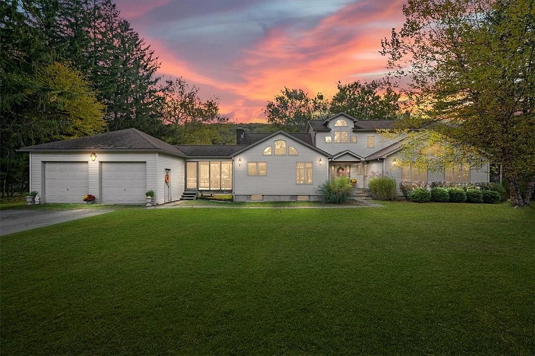 380 Delaware Drive, Narrowsburg, NY 12764 | Zillow