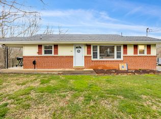 113 Okolona Rd, Johnson City, TN 37601