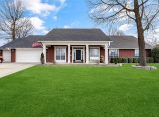 1711 S 42nd St, Rogers, AR 72758