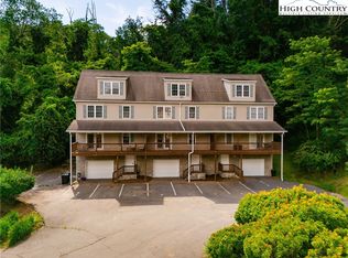 233 Ridge View Dr APT B, Boone, NC 28607