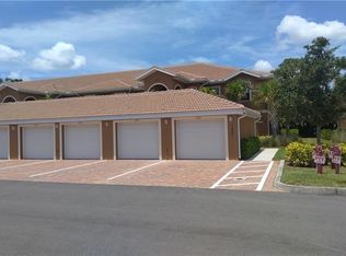 1057 Winding Pines Cir, Cape Coral, FL 33909